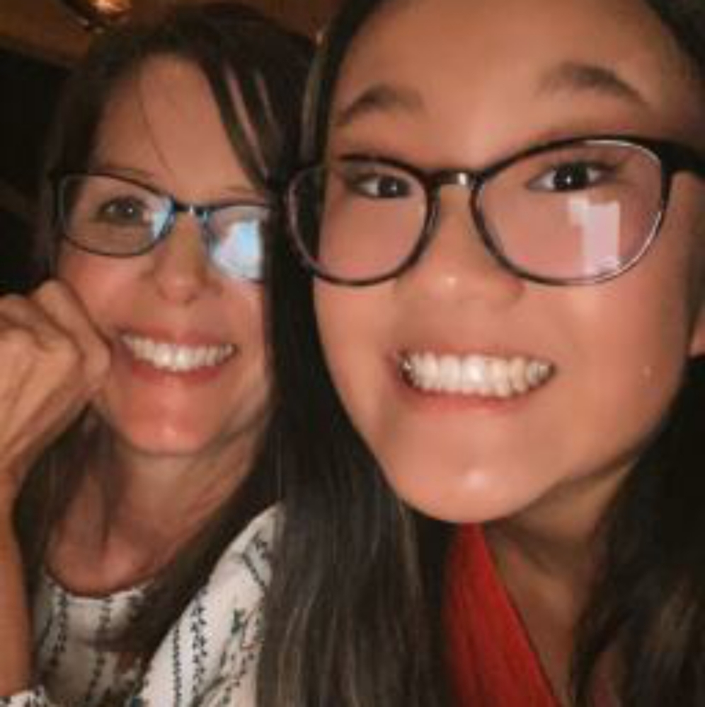 Meet your Posher, Dana